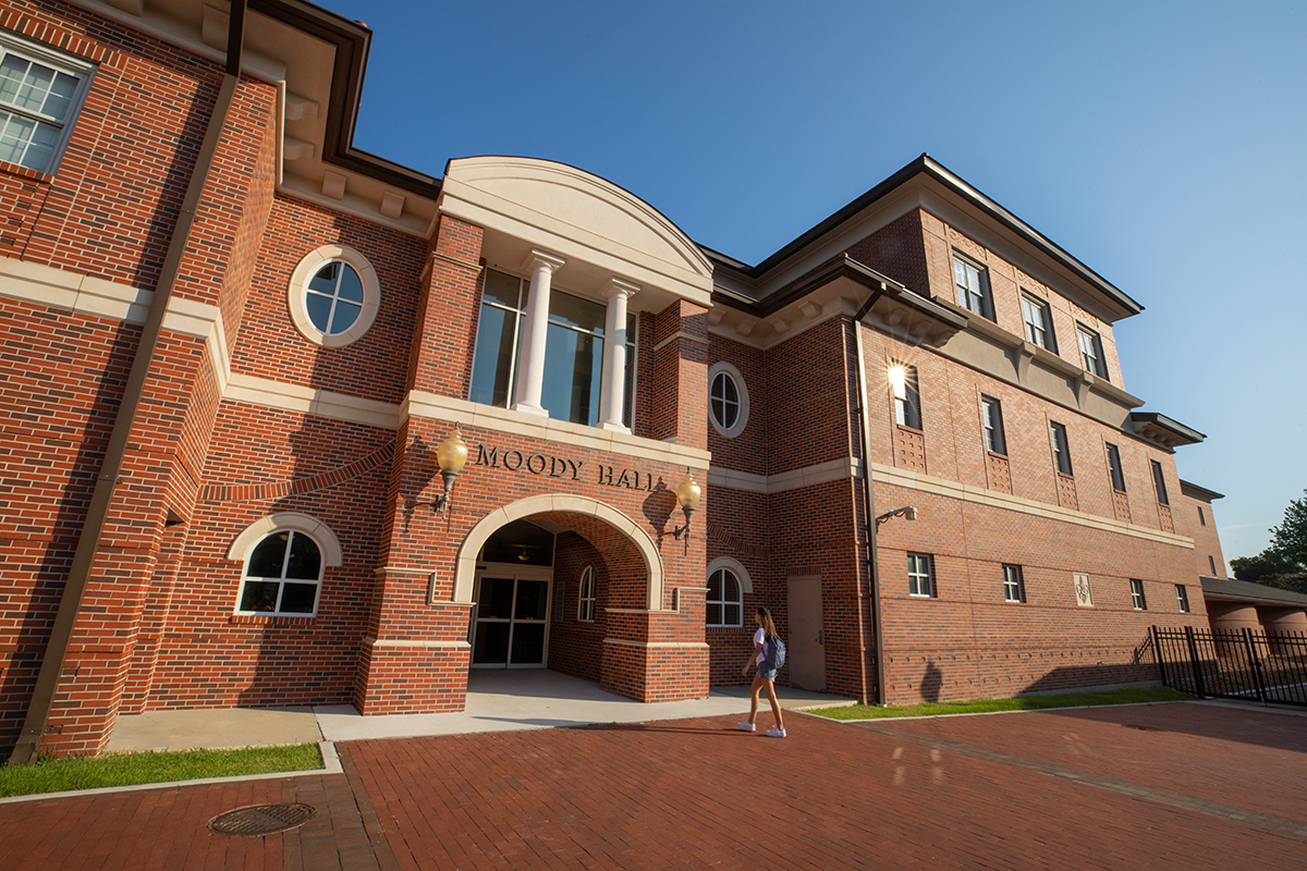 The Princeton Review has placed UL Lafayette’s B.I. Moody III College of Business Administration among its “Best Business Schools for 2023.”
