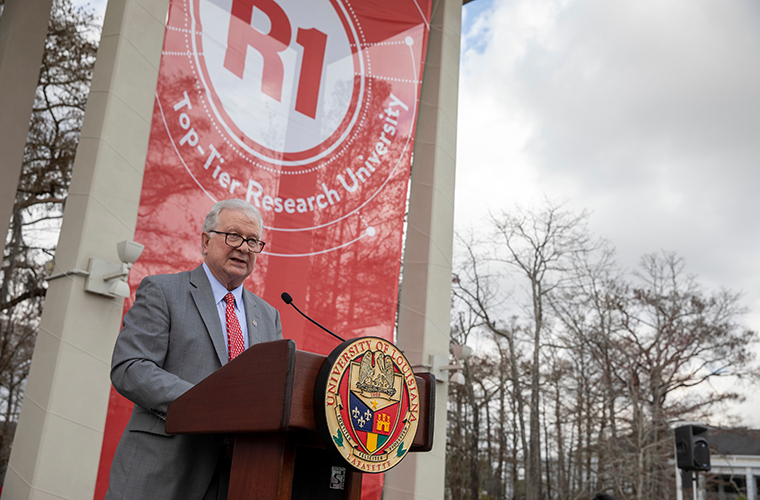 Dr. Savoie speaks to campus about the University's R1 designation