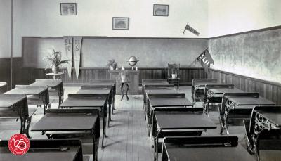 1900s classroom