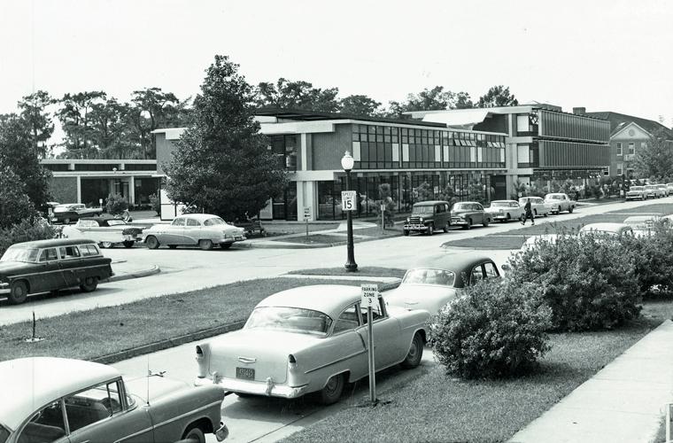 Hebrard Boulevard in 1957. It was named in honor of Gabrielle Hebrard, head of SLI’s French Department from 1910-1937. 