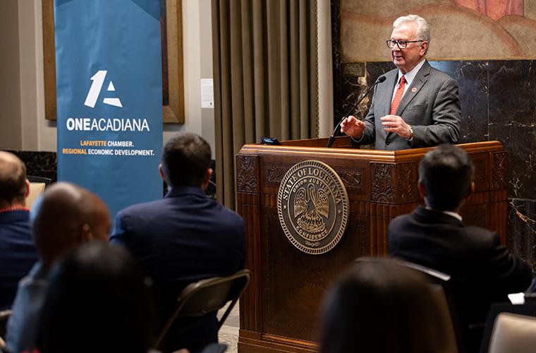 Dr. Savoie speaks at the Louisiana State Capitol