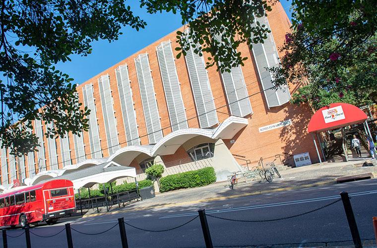 Agnes Edwards dorm exterior