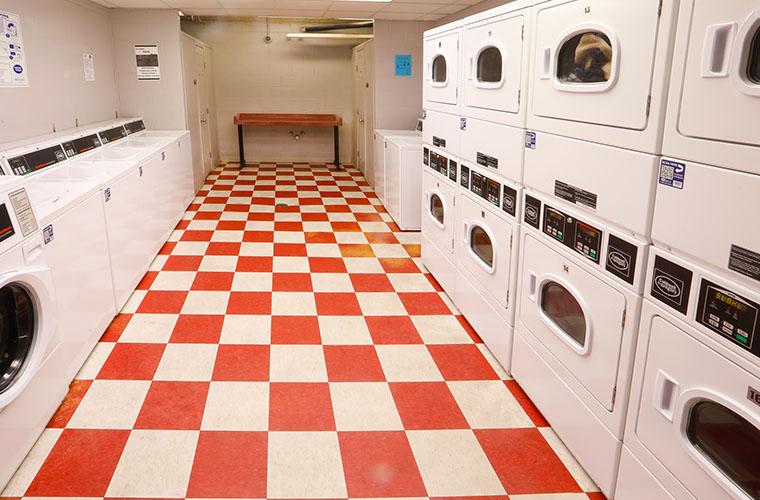 Agnes Edwards dorm laundry