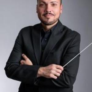 Portrait photo of Shaun R. Popp
