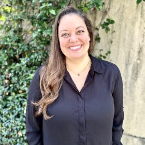 Portrait photograph of Kelly Bergeron