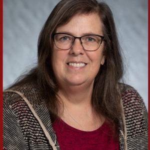 Portrait photograph of Lori Selsor
