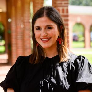 Headshot of Victoria Parenti