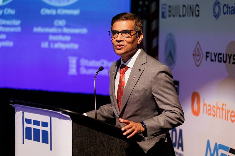 Kumer Das at podium